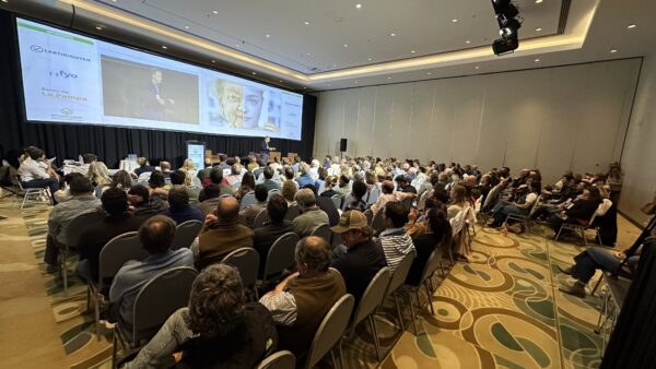 Congreso CREA Región Oeste Arenoso